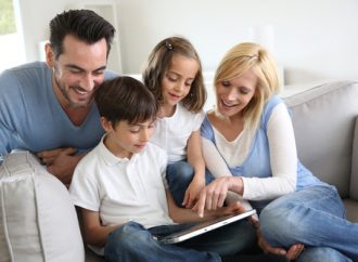 Control parental en los móviles. La seguridad de los niños en internet