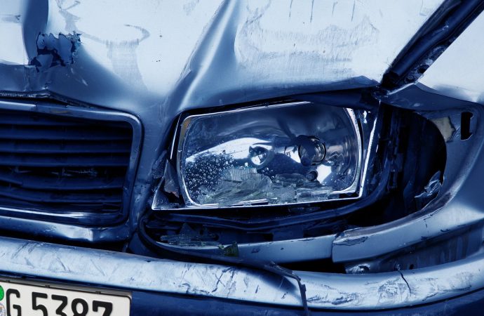 ¿Qué hacer si tienes un accidente con un coche extranjero en España?