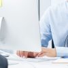 Captación de clientes en seguros: así afecta la prohibición del móvil a corredores y agentes