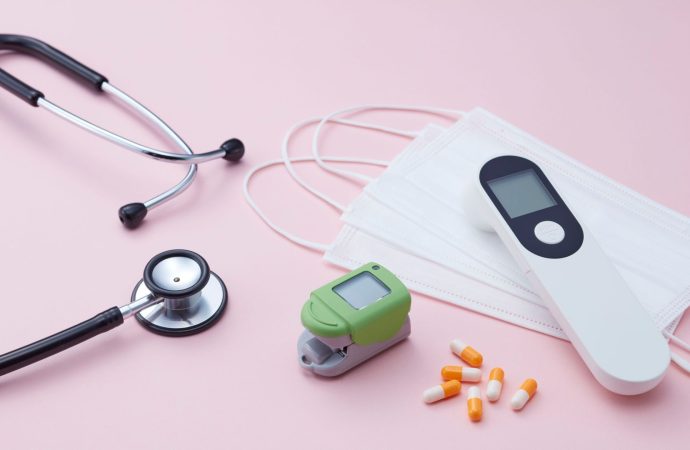 El seguro de salud supera los 14 millones de clientes y prepara subidas de precios para 2026